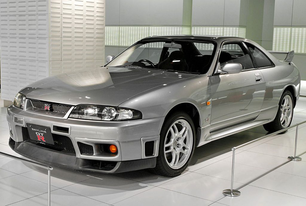 R33 Nissan Skyline GT-R